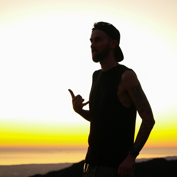 Meet your Posher, Josh - Picture 1 of 1